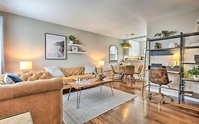 Stylish And Modern Burbank Gem With Private Yard!